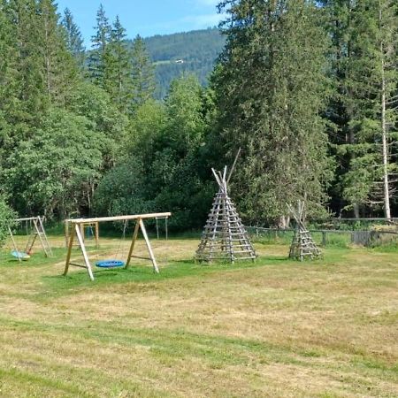 Ferienparadies Wiesenbauer Sankt Michael im Lungau Eksteriør billede