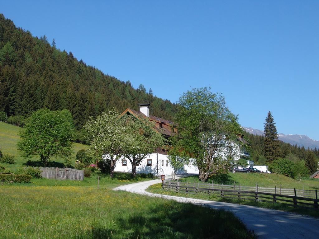 Ferienparadies Wiesenbauer Sankt Michael im Lungau Eksteriør billede